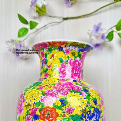 Cặp bình bách hoa men vàng